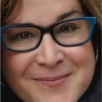 Headshot of Nikki Pierce