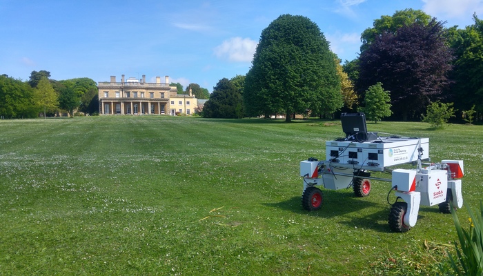Robot at the Lincoln Institute for Agri-food Technology